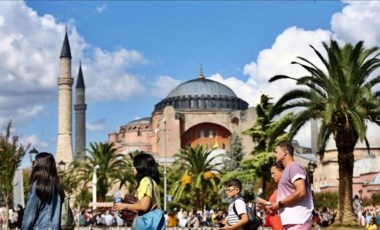 İstanbul turist sayısını katladı