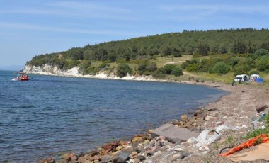 İzmir'de denizde dalgıç kıyafetli erkek cesedi bulundu (08 Mayıs 2022) (Video Haber)