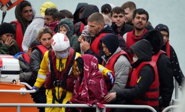 İngiltere'nin sığınmacıları Ruanda'ya gönderme planında ilk uçak 14 Haziran'da kalkıyor