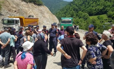 Cengiz İnşaat'ın taşocağına protesto: Yurttaşlar oturma eylemi yaptı