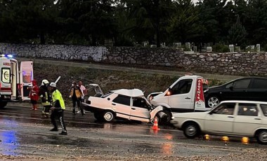 Denizli'de otomobille çekici çarpıştı: 1 ölü, 2 yaralı (04 Haziran 2022)