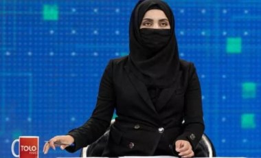 Burka zorunluluğu getirilen kadın gazeteciler konuştu: 'Gerekirse Taliban'a karşı silahlanırım'