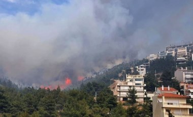 Yunanistan'da yangın, bazı bölgelerde tahliyeler başladı