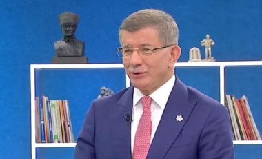 Ahmet Davutoğlu: 'Erdoğan'a en yakınları dahi güvenmiyor'