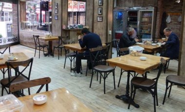 Artan gıda enflasyonu restoran mönülerini ikiye katladı, yurttaş eve mahkûm