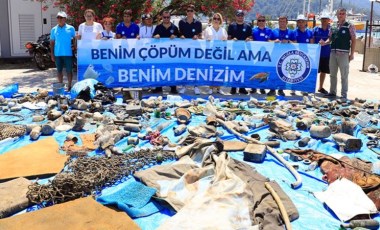 Göcek koylarında deniz dibi temizliği: Mangal, bebek arabası, battaniye...