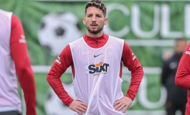 Galatasaray Dries Mertens ile devam dedi