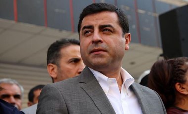 Demirtaş'tan 'seçim' uyarısı: 'Kritik dönemlerde birileri hep sis bombası atar'