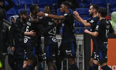 Olympique Lyon evinde kaybetti! Olympique Lyon 1-2 Strasbourg