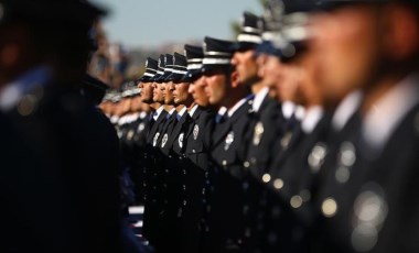 Polis merkezine gidip 'polis gazetesi muhabiriyim' dedi, 28 suç kaydı çıktı