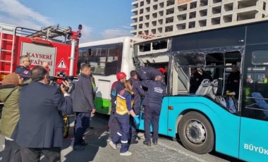 Kayseri’de 2 halk otobüsü çarpıştı: Çok sayıda yaralı var