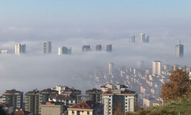 Kartal ve Pendik'te gökdelenler 'sisten' kayboldu