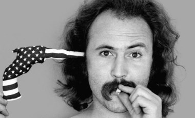 Rock müziğin efsanesi David Crosby yaşamını yitirdi