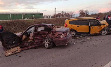 Keşan'da feci kaza... Kardeşler ayrı araçlarda zincirleme kazaya karıştı: Ağabey öldü, kardeşi yaralandı