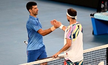 Novak Djokovic Avustralya Açık'ta 4. tura yükseldi!