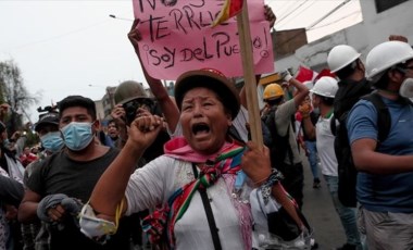 Peru'daki gösterilerde hayatını kaybedenlerin sayısı 60'a çıktı