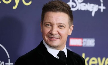 Taburcu olmuştu... Marvel yıldızı Jeremy Renner'dan ilk fotoğraf: '30'dan fazla kemiğim kırık'