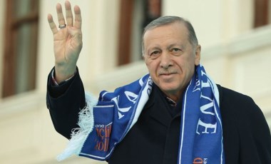 Faik Öztrak’tan Erdoğan’a: Sayenizde anneler çocuklarına karne hediyesi üç kalem pirzolayı anca yediriyor