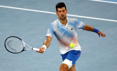 Novak Djokovic Avustralya Açık'ta çeyrek finale yükseldi