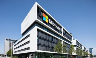 Microsoft's revenue rises at slowest rate since 2016