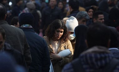 İran’da topluma ‘hoş’ gözükmeye çalışan molla rejimine karşı muhalefet yeni cephe oluşturdu