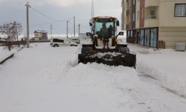 Bitlis’te kar yağışı: 282 yerleşim yerine ulaşım yok