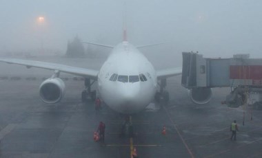 Sabiha Gökçen Havalimanı’nda uçuşlara sis engeli