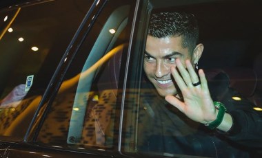 Portekizli yıldız futbolcu Cristiano Ronaldo, Suudi Arabistan'da