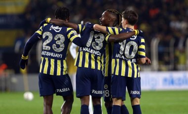 Fenerbahçe şampiyonluk yarışını bırakmıyor