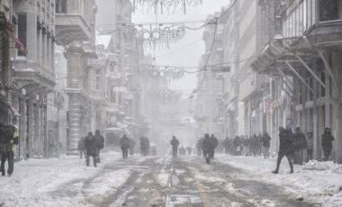 Beklenen soğuklar etkili oluyor: İstanbul'a kar ne zaman yağacak?