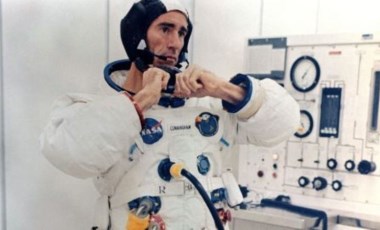 Apollo 7 astronotu Walter Cunningham kimdir?