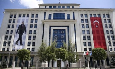 AKP'den ikinci 'anayasa değişikliği teklifi' ziyareti