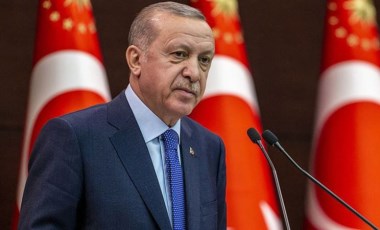 Son Dakika... Erdoğan muhalefeti hedef aldı: 'Zeki Müren de bizi görecek mi?' göndermesi