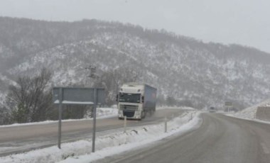 Tokat'ın yüksek kesimlerinde kar etkili oldu