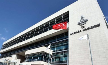 Avukata 'dolandırıcı' diyen sanığa hapis cezasına AYM'den hak ihlali kararı