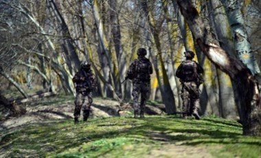 'Dur' ihtarı sonrası vuruldu: FETÖ şüphelilerinin kaçtığı araca açılan ateşte ihraç polis hayatını kaybetti