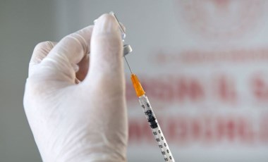 Ergenlikte yapılan HPV aşısı, rahim ağzı kanserini önlüyor