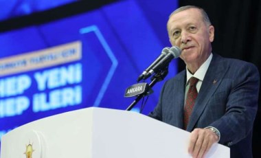 Erdoğan'ın eski metin yazarından yeni AKP yönetimine eleştiri: 'Yerel seçim için riskli...'