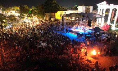 Antalya'da 'Side Gastro Caz Festivali renkli görüntülere ev sahipliği yaptı