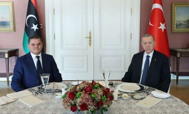 Erdoğan, Libya Başbakanı Dibeybe ile bir araya geldi