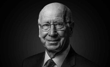 Manchester United efsanesi Sir Bobby Charlton, hayatını kaybetti!