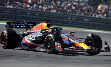 Puan rekoru kırdı: Şampiyon Verstappen kazanmaya devam ediyor!