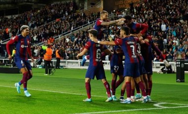 Barcelona'dan El Clasico'ya özel forma!