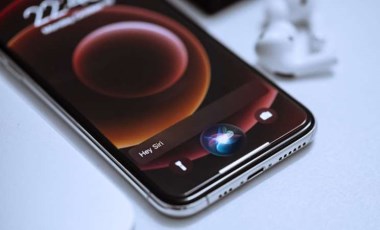 iPhone'da aramayı kapatmak için Siri nasıl kullanılır?