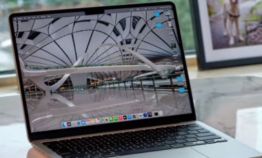 MacBook Pro'da ekran yenileme hızı nasıl değiştirilir?