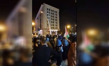 AKP Genel Merkezi önünde Gazze sloganları: Miting değil icraat