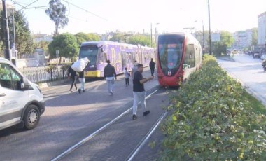 İstanbul'da tramvay raydan çıktı... Seferler normale döndü!