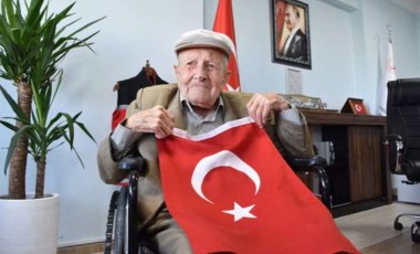 100 yaşındaki Mehmet amca, Atatürk ile konuştuğu günü unutamıyor: Bana 'Niçin ağladın?' diye sordu