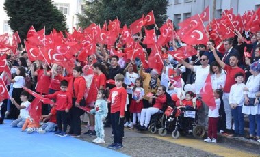 Cumhuriyet'in 100. yılı coşkuyla kutlanıyor: Milyonlar sokaklarda!