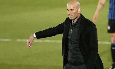 Manchester United'da Zinedine Zidane sesleri